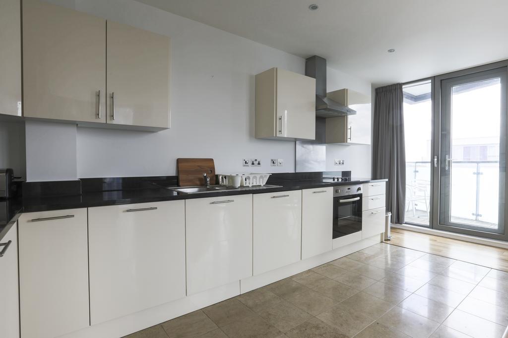 Ferienwohnung Olympic One Eighty Ilford Zimmer foto
