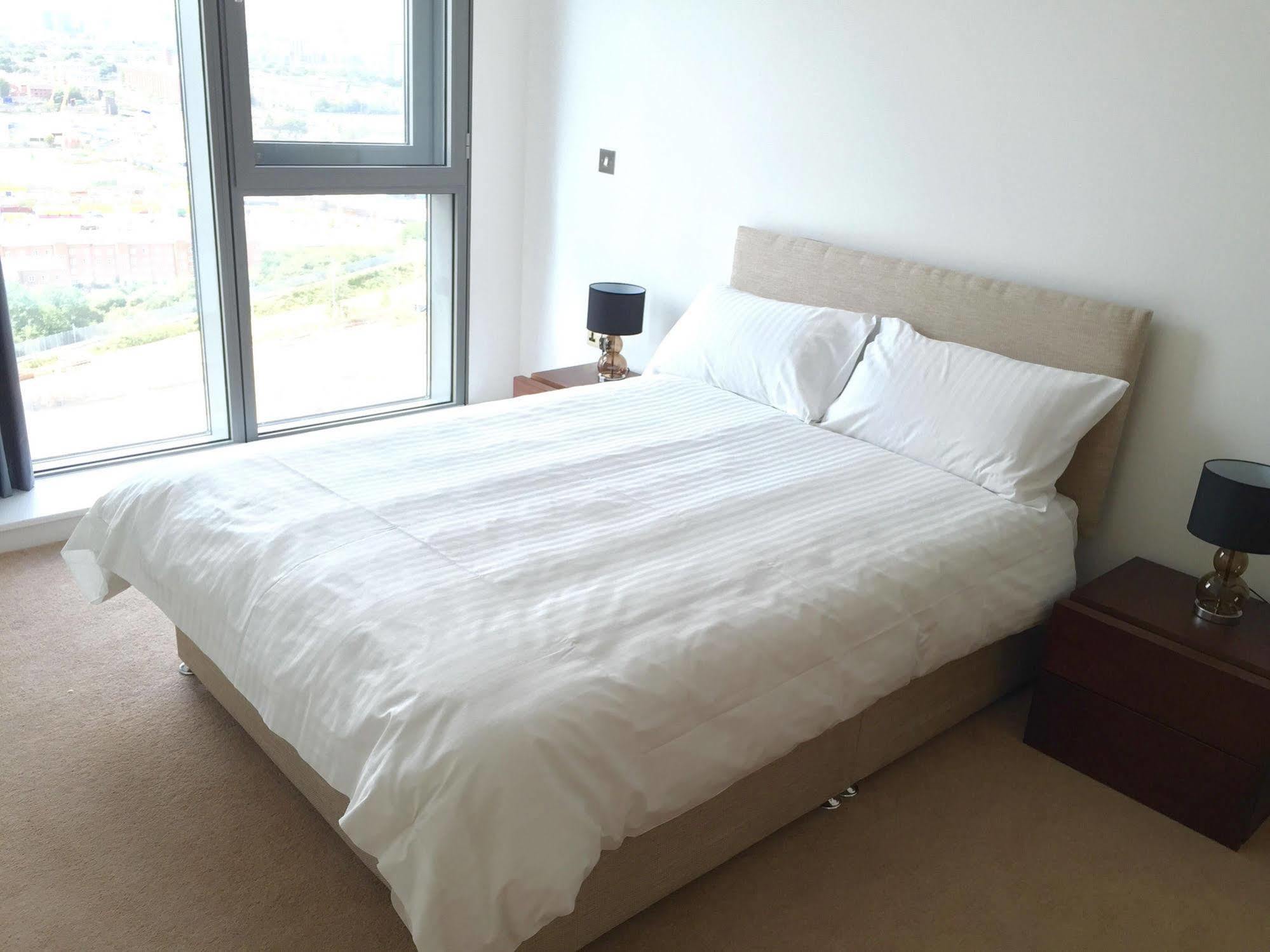 Ferienwohnung Olympic One Eighty Ilford Exterior foto