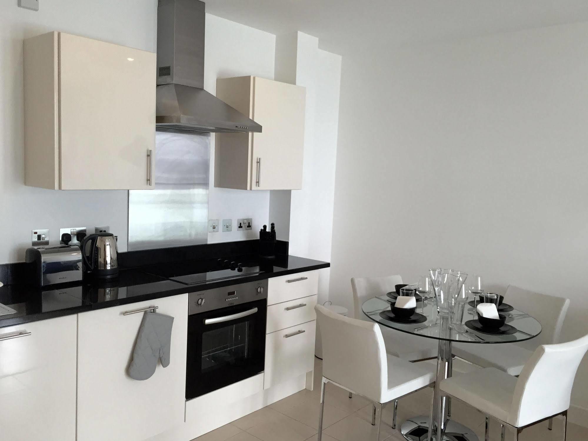 Ferienwohnung Olympic One Eighty Ilford Exterior foto